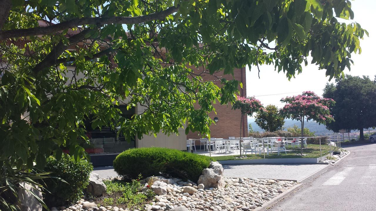 Hotel Els Noguers Manresa Exterior photo